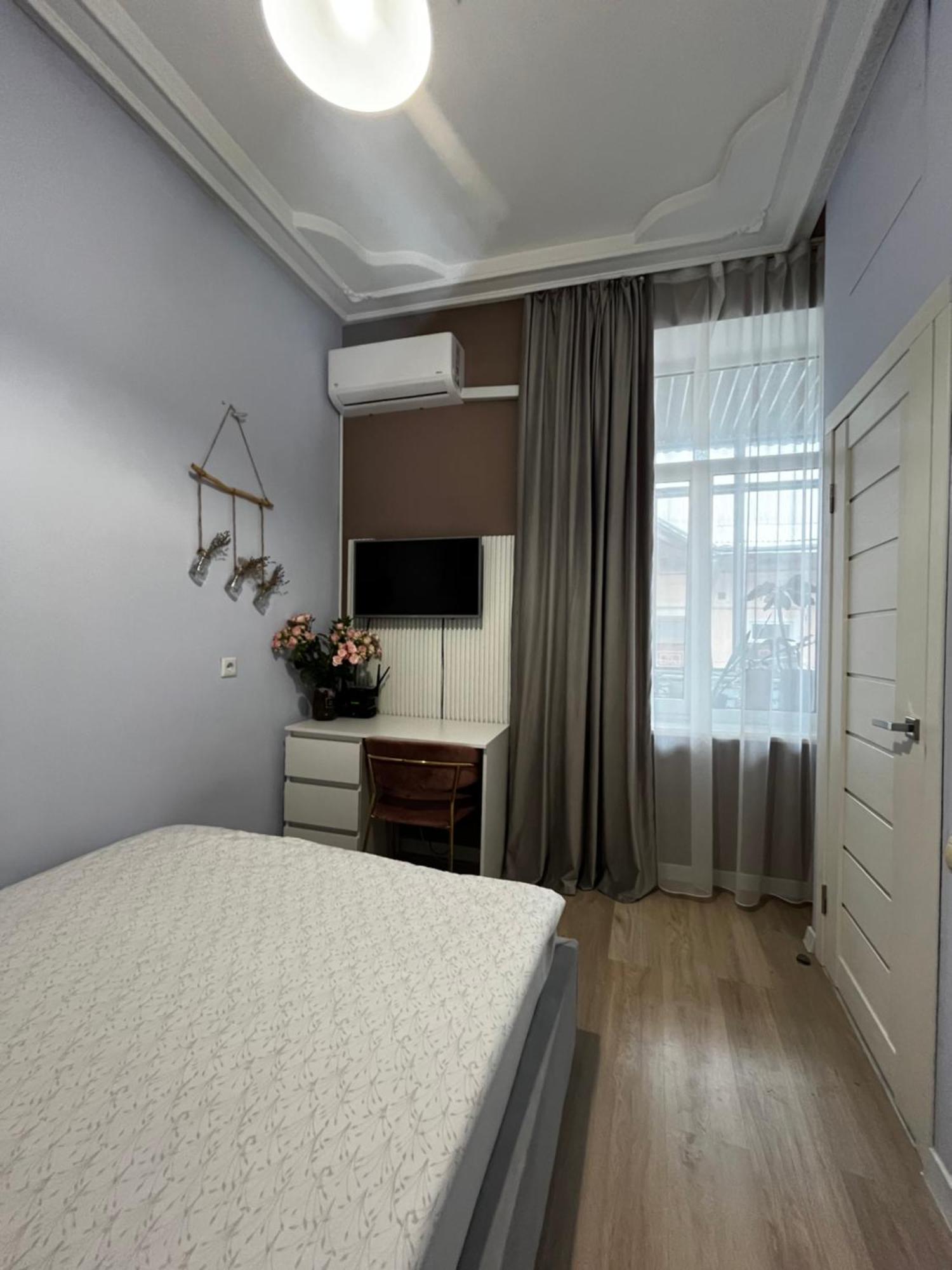 Iren Smart Apartment Lviv Extérieur photo