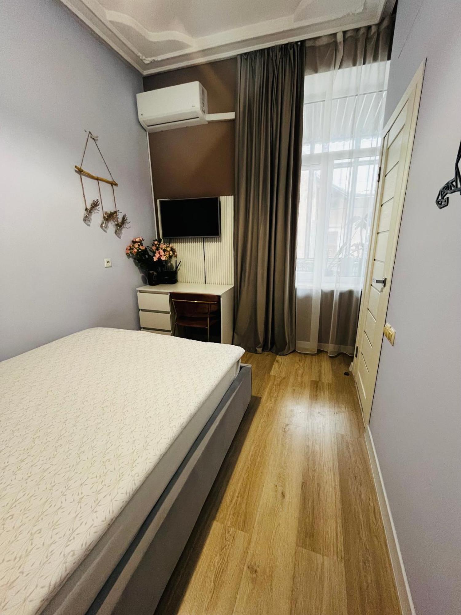 Iren Smart Apartment Lviv Extérieur photo